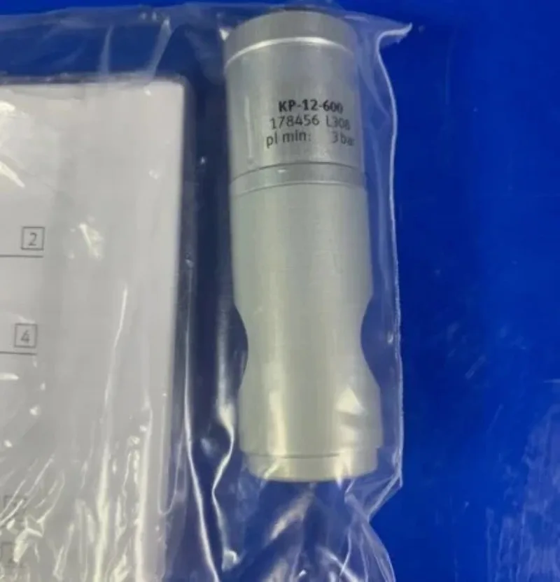 

Совершенно новый зажимной цилиндр KP-12-600, 1 шт., полный запас, быстрая доставка