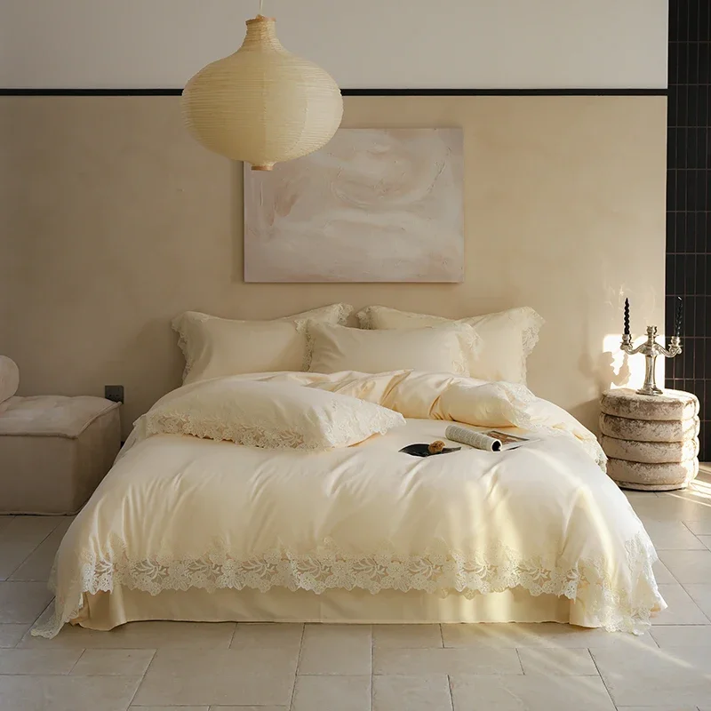 Luxury Bedding Set Cream Color Queen Size Bedroom Decor Soft Comfortable Elegant Design For Women And Couples Princess Bed Sheet