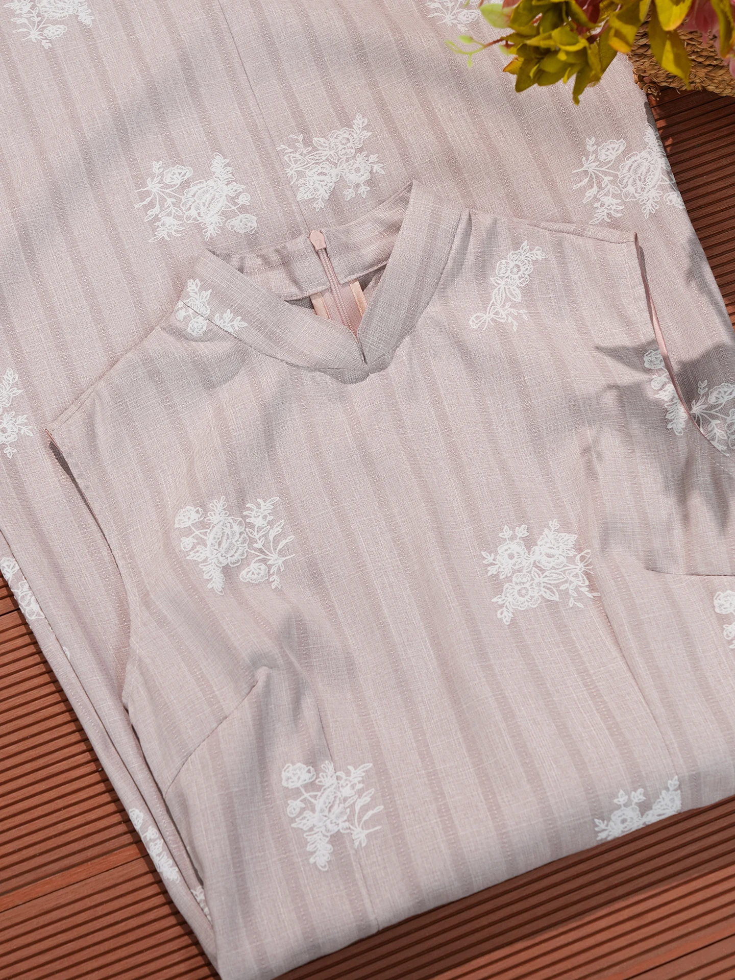 

New Chinese Sle Young Girl's Svel Qipao Summer Version Retro Low Slit Daily Wear Floral Patterned Midi Dr