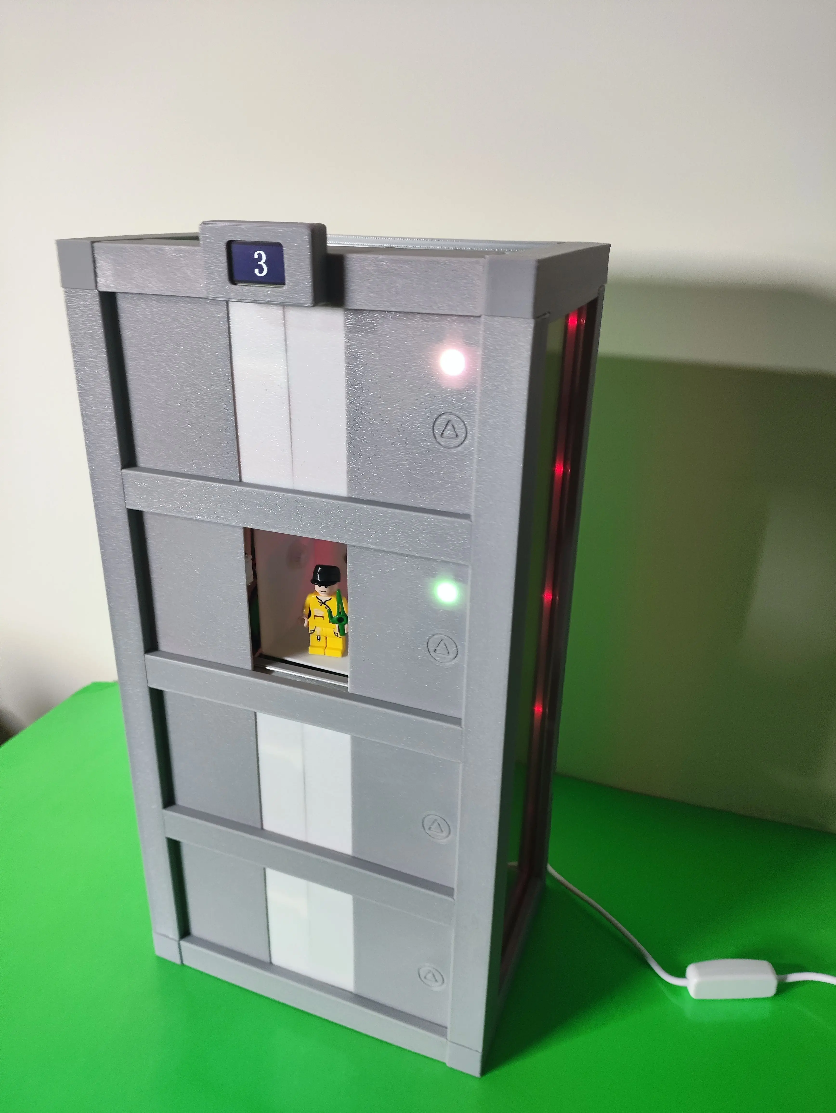Review and Guide to Voice Controlled Elevator: A Smart Toy for Kids and Tech Enthusiasts