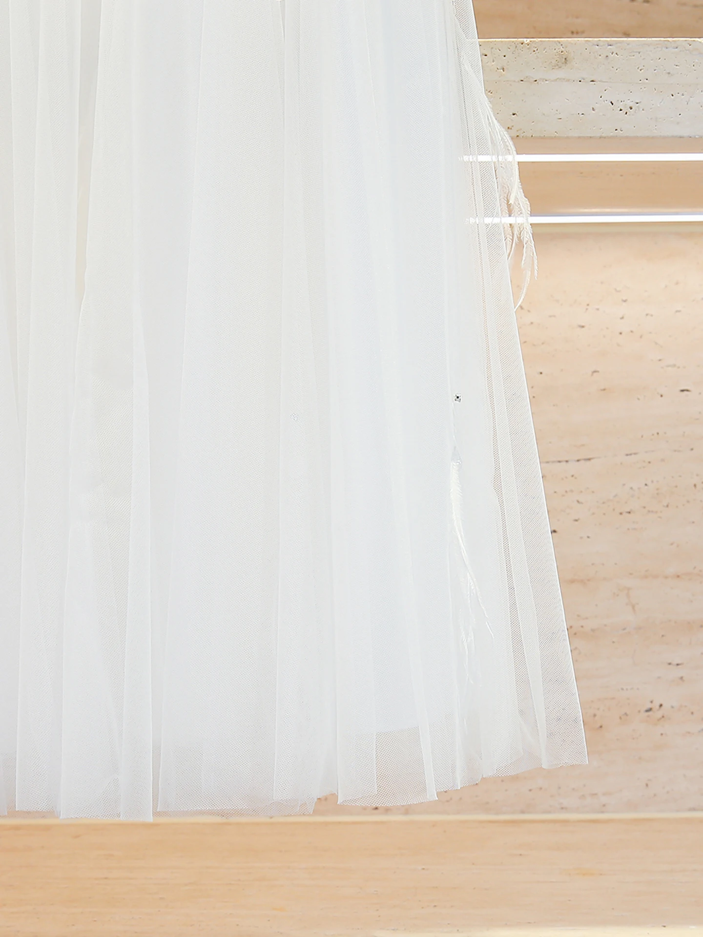 

Ele Long Tulle Skirt for Women Gentle Flowing Fringe Design High Waist A-Line Silhouette Daily Wear Commute Sle