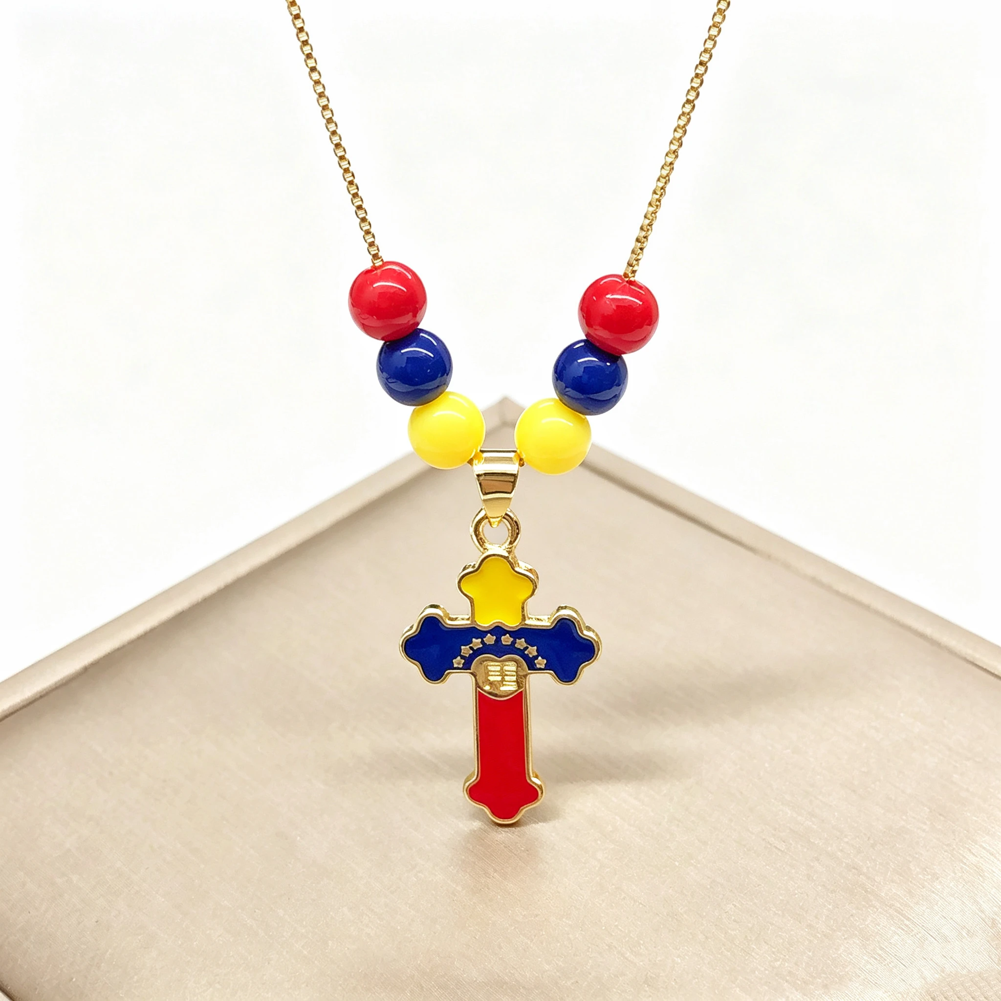 New Arrivals Parrot Violin Round Heart-Shaped Venezuela Colombian Beaded Necklace Classic for Women Party Patriotic Jewelry Gift