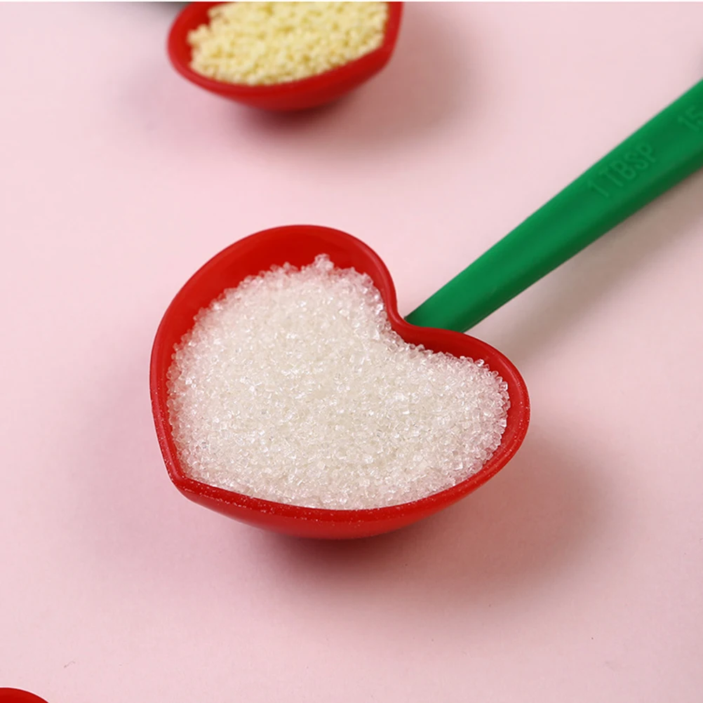 

5pcs/Set Heart Shape Plastic Measuring Spoons and Egg Separator Nesting Measure Cups Kit Kitchen Baking Tool for Powder