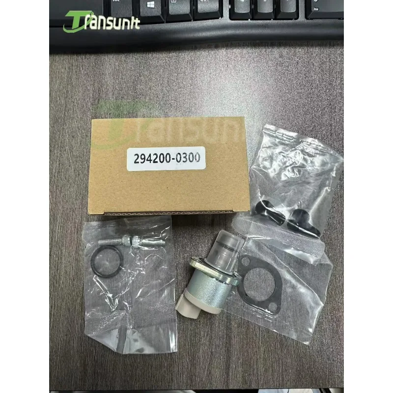 

New 294200-0300 Pressure Fuel Pump Regulator Suction Control SCV Valve Suit For Toyota HIACE HILUX RAV4 Land Cruiser