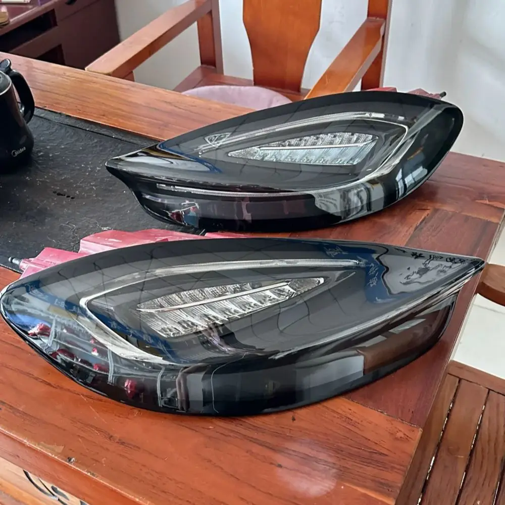 

Car taillight assembly For Porsche 987 GTS modified Black rear lamp Tail light auto accessories