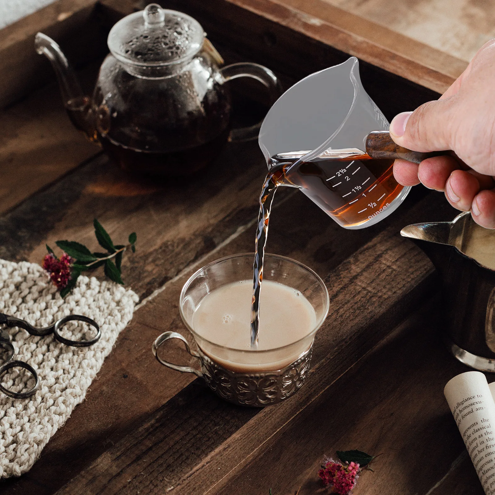 

Coffee Milk Double Spout Glass Measuring Cup Lightweight Wooden Handle For Latte Art Espresso Cup Kitchen Bar Tool