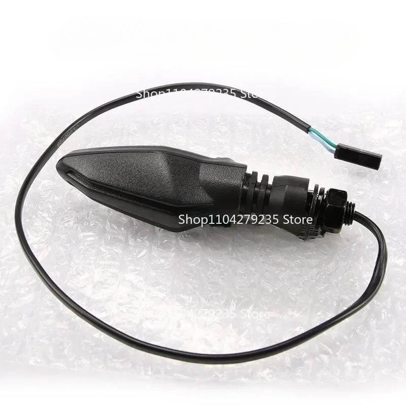

Подходит для аксессуаров для мотоциклов 250SR/NK, указатели поворота CF250-6-A, передние, задние, левые и правые указатели поворота