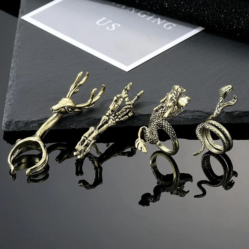 Cigarette Holder Dragon Ring Rack Metal Smoker Finger Clip Hand Rack Tobacco Cigarettes Smoking Pipe Ring Weed Accessories Gift