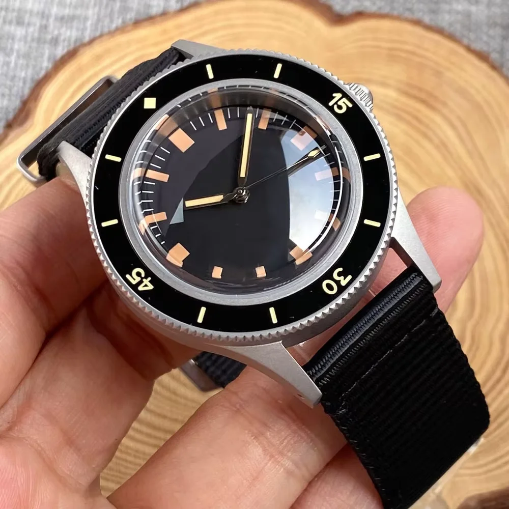 

Tandorio 20ATM 50-Fathoms Miyota 8215 Retro Automatic Mechanical Diver Mens Watch 40mm Sapphire Glass Luminous 120 Clicks Bezel