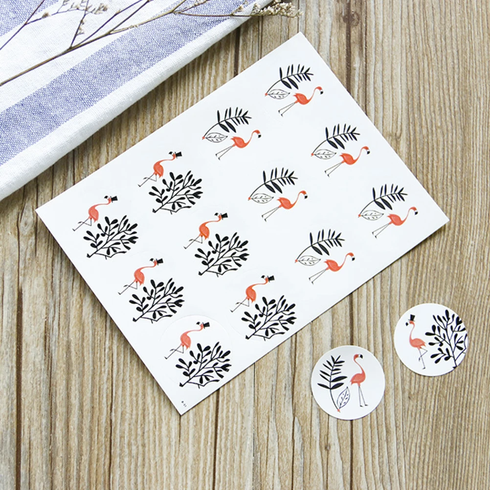 

240Pcs Round Flamingo Sealing Stickers Self-Adhesive Handmade Decorative Labels for Gift Bags Crafts Packaging
