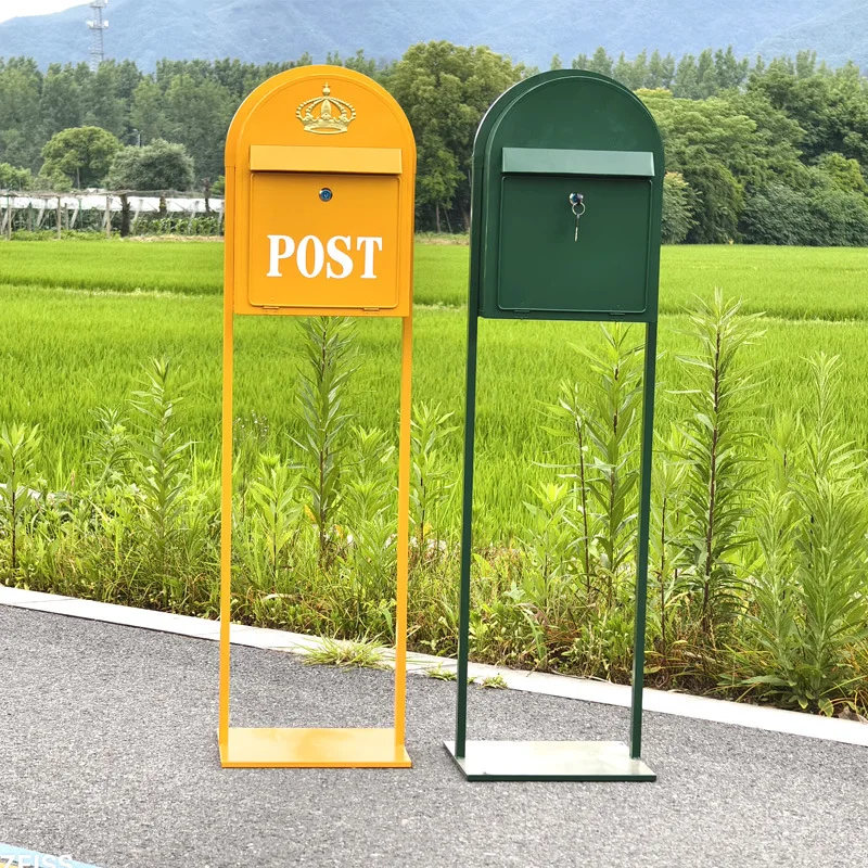 

WW wrought iron outdoor rainproof with lock mailbox Xinyu mailbox