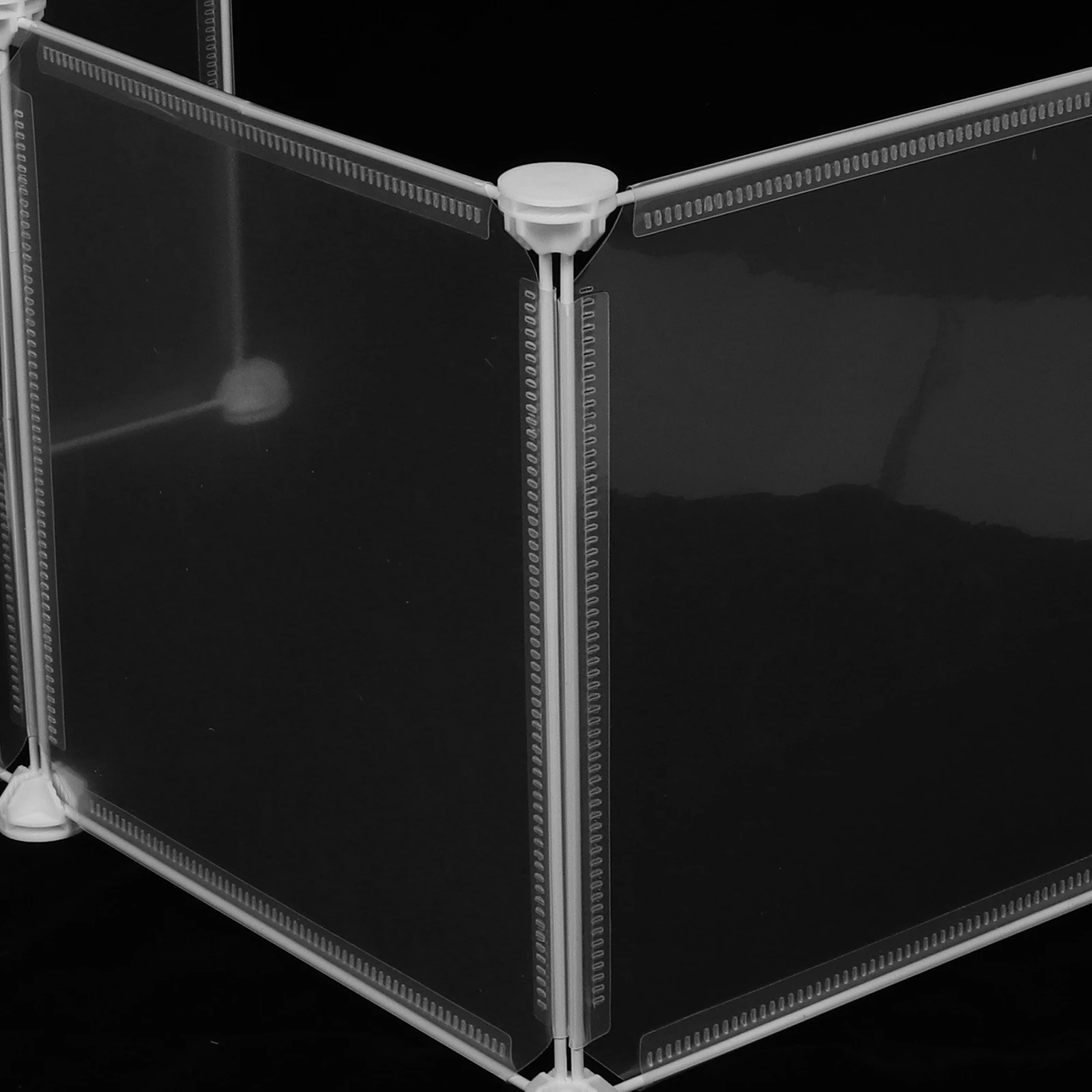 

Desktop Sneeze Guard Divider Screen Protective Partition for School Office Grocery Stores Lightweight Removable Plastic