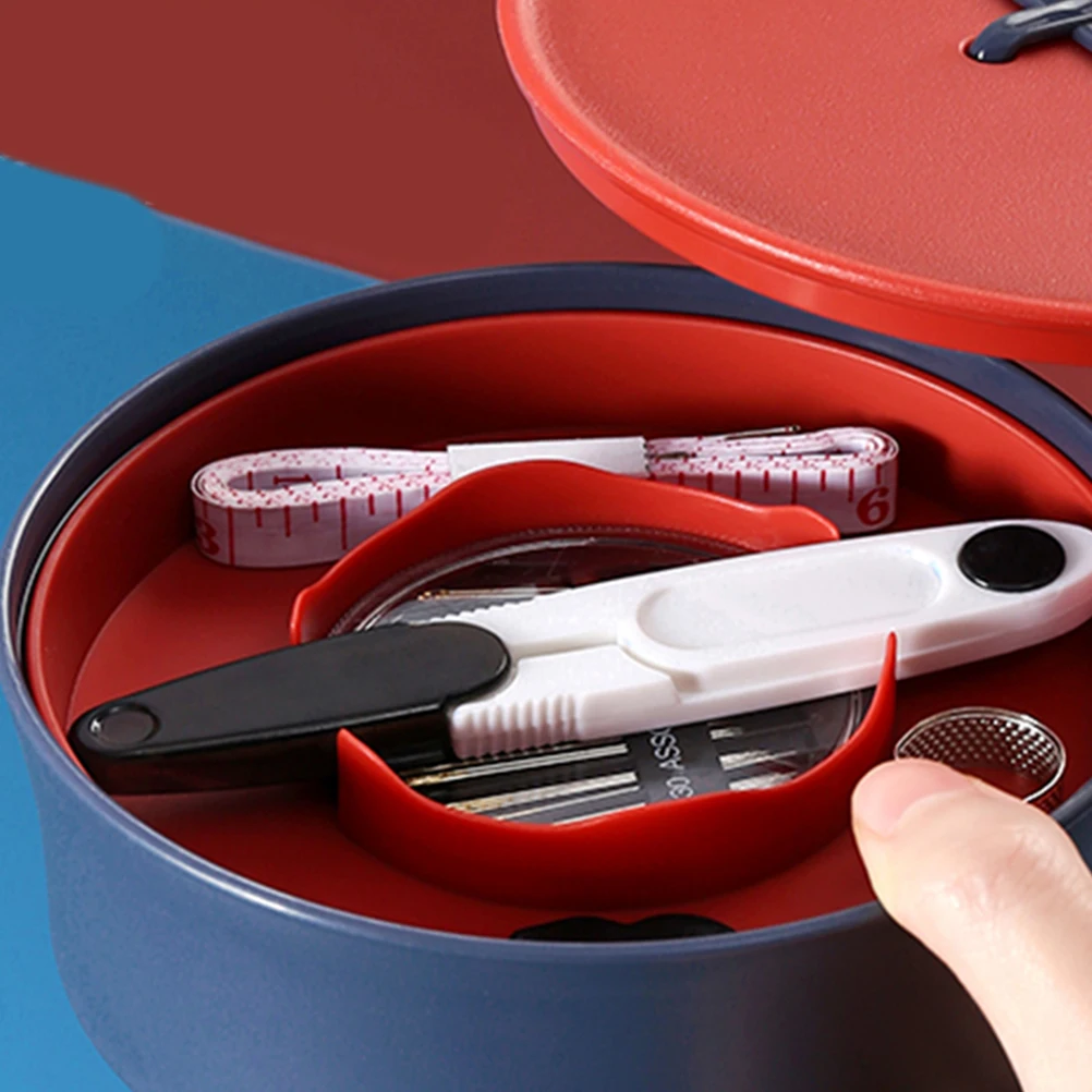1 Set Tragbare Nähen Box Anzug Nähen Nadel Faden Lagerung Box Nähen Fall mit Nadeln Fäden (Rot Blau)