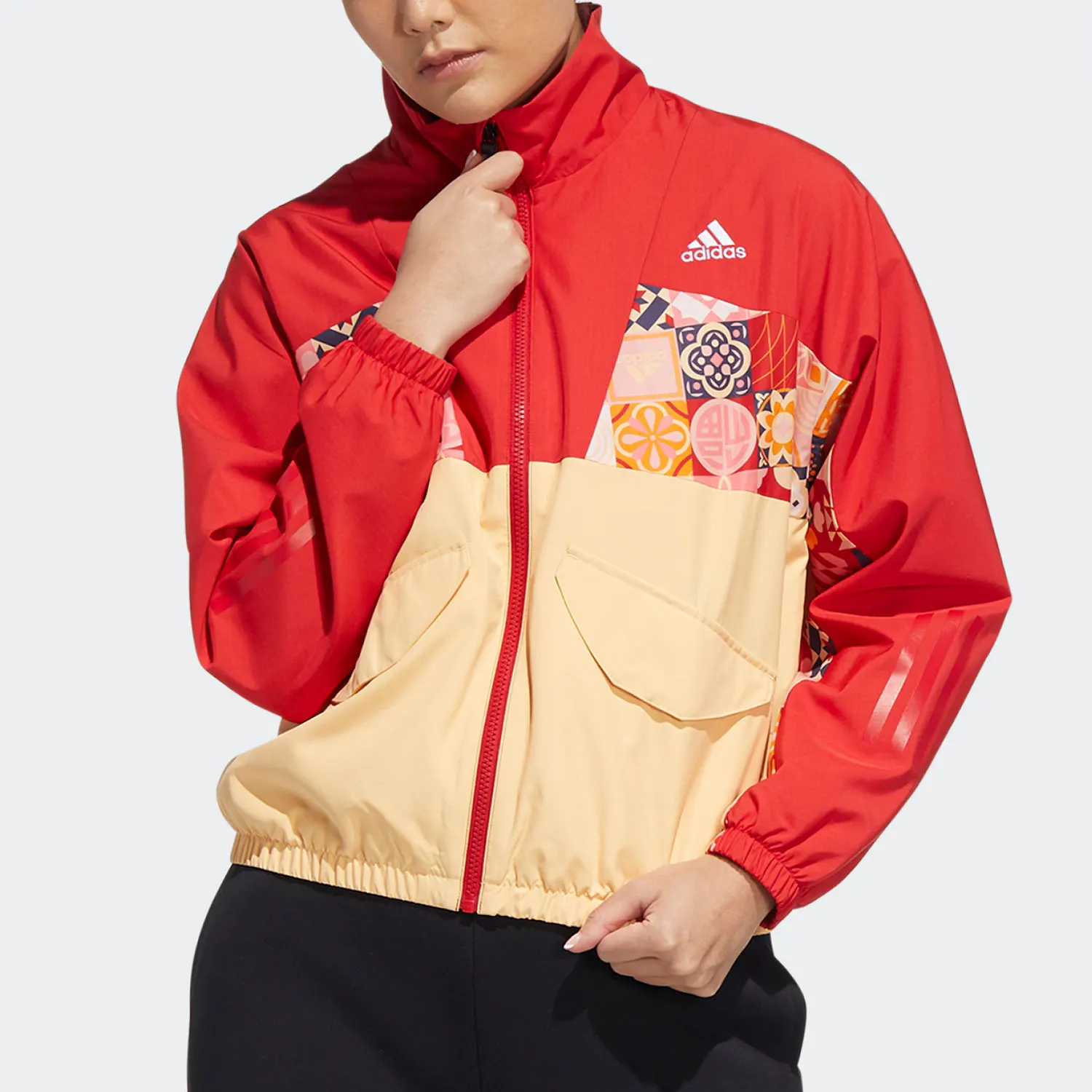 

Оригинальная сезонная новогодняя куртка Adidas для женщин HI3265