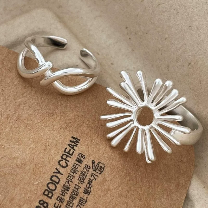 Süße coole geometrische Linien, Blumen-Hohlförmige Feuerwerks-Verstellbare Fingerringe für Damen, modischer neuer Schmuck, Geschenk, Party, Anillos Mujer