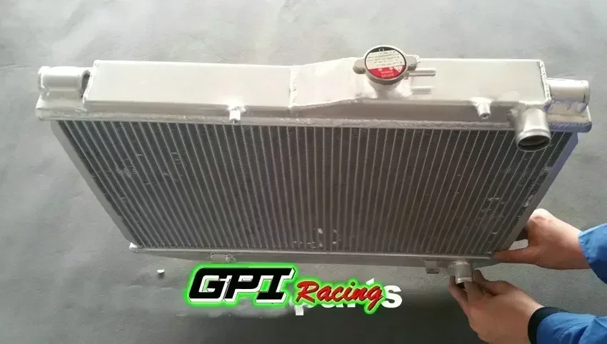 مشعاع ألومنيوم لتويوتا كورولا AE86 4AGE GTS دليل 1983-1987 1986 1985 1984 1983 تبريد عالي الأداء