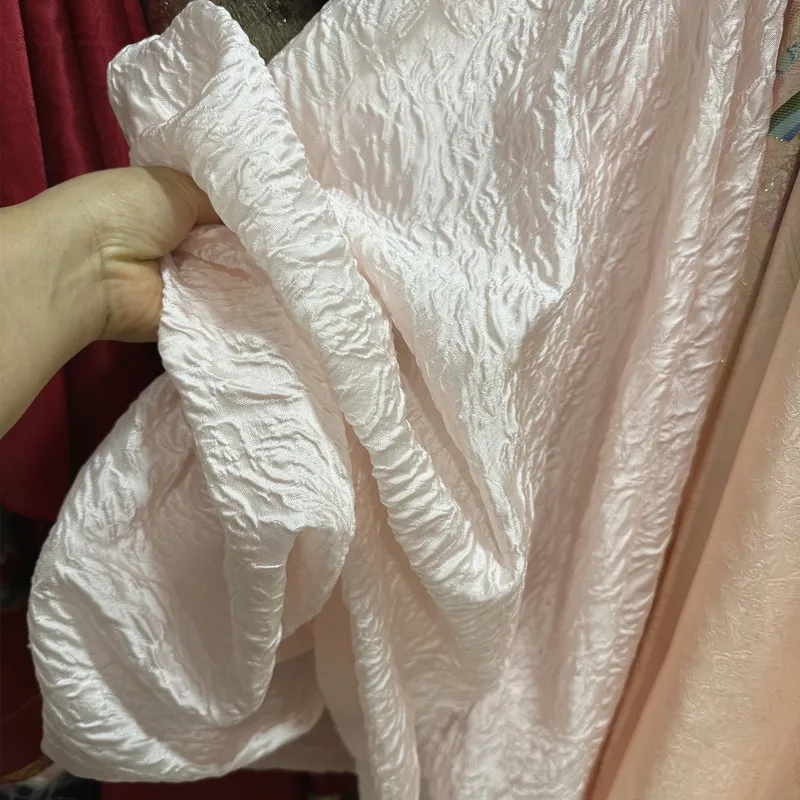 

Slightly Wide Relief Pearlescent Beige Pink Embossed Jacquard Organza Fabric For DIY Dress Puff Skirt Formal Gown Wedding Attire