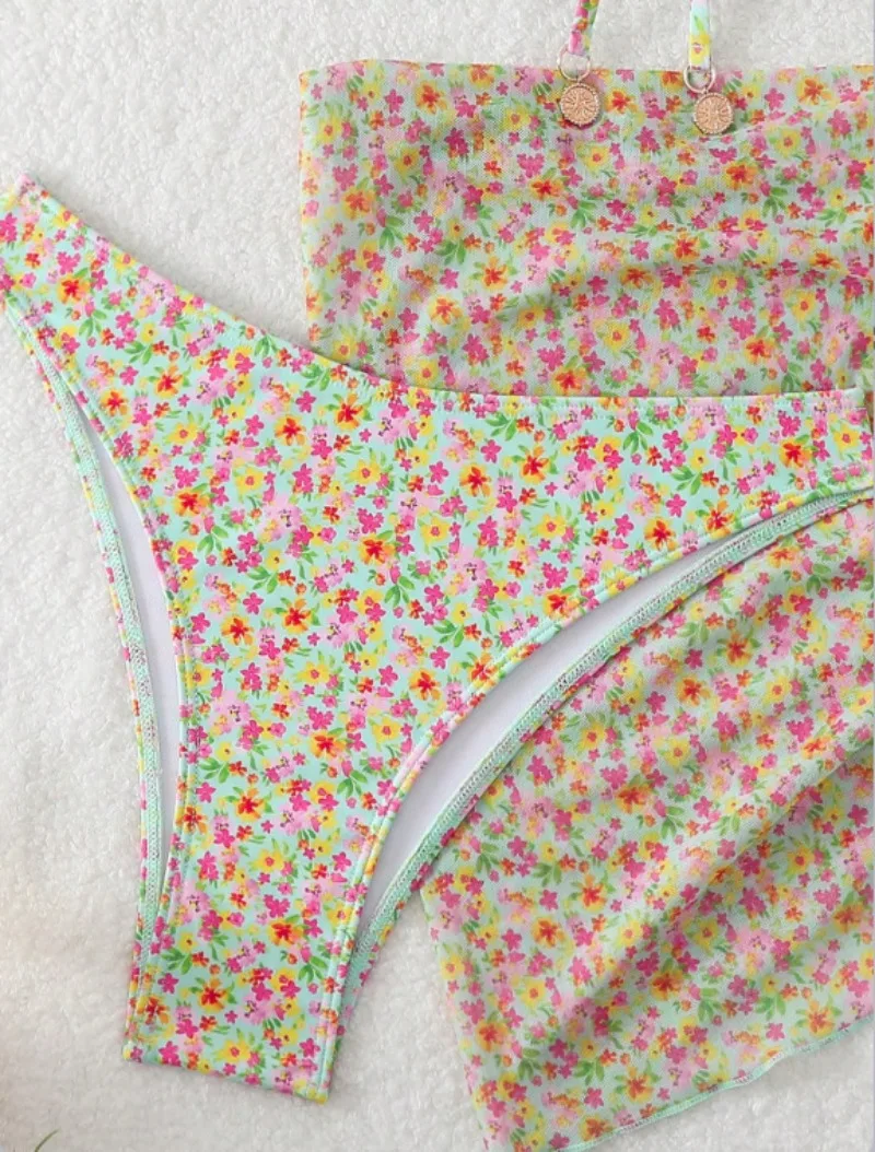 セクシーなフラワープリントフリルマイクロホルタービキニセット 3 個メッシュカバースカートビーチ衣装水着水着水着