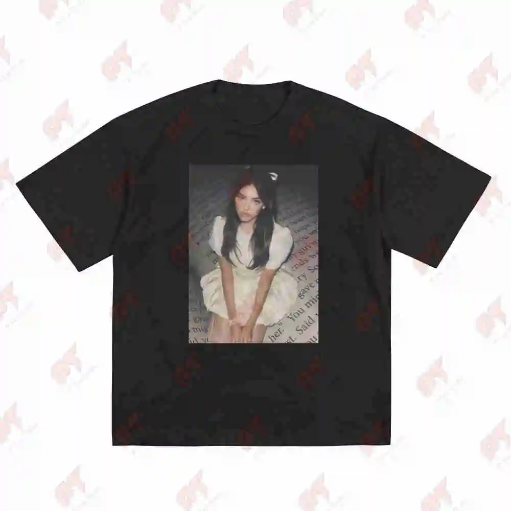 Madison Beer Photo Vintage Iconic Face Short Sleeve Tee 100% Cotton T-Shirt