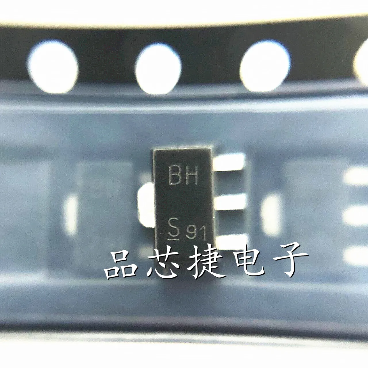 20pcs/Lot BCX56H6327XTSA1 BCX56 H6327 Marking BH SOT-89 NPN Silicon AF Transistors