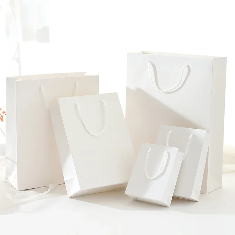 1PC/lot High Quality Kraft Paper Bag with Handles Elegant White Packaging Bags for Wedding Birthday Party Gift Packing Paper Bag