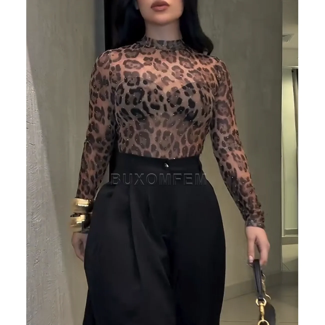 المرأة ليوبارد طباعة شبكة مرصعة بأحجار الراين السيدات أنيق كم طويل ارتداءها تي شيرت 2025 أنثى ملابس جديدة ملابس الشارع الشهير الزي