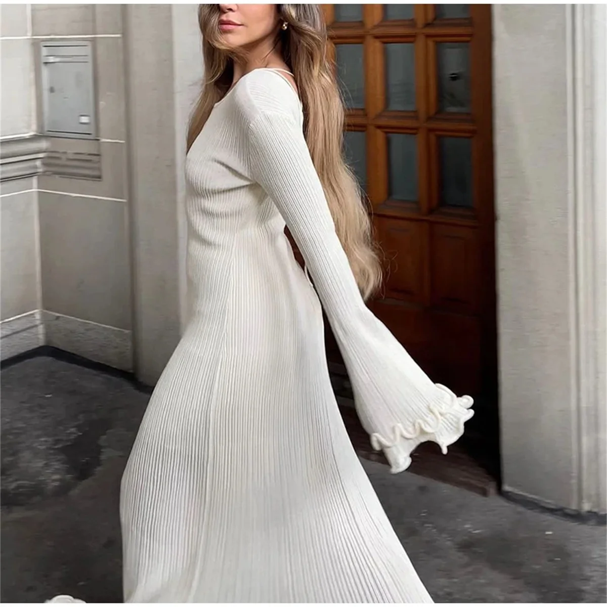 Ruffle Hem Flared Sleeves Dress Women O-neck Backless Dresses Elegant Fashion Solid Lace Up Robes High Street Party Club Vestido