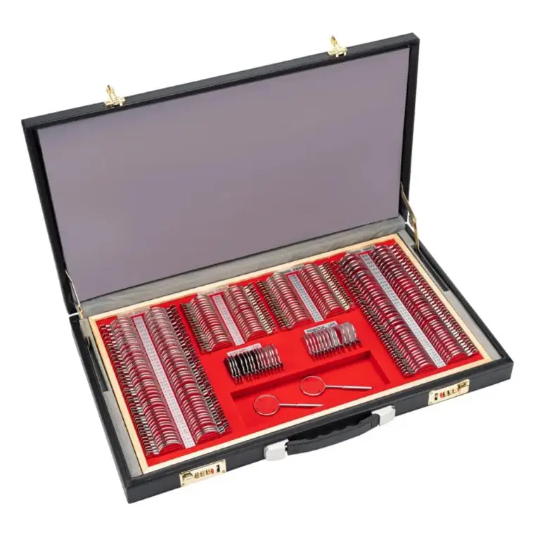 Top Grade Lens Case…