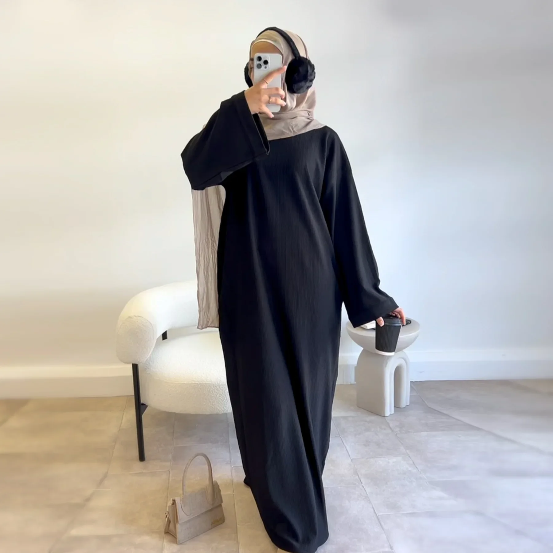 หลวมปิด Abaya ดูไบหรูหรามุสลิมชุดผู้หญิงตุรกีธรรมดา Abayas สุภาพสตรีเสื้อผ้าอิสลาม Kaftan Hijab Robe Femme Musulmane