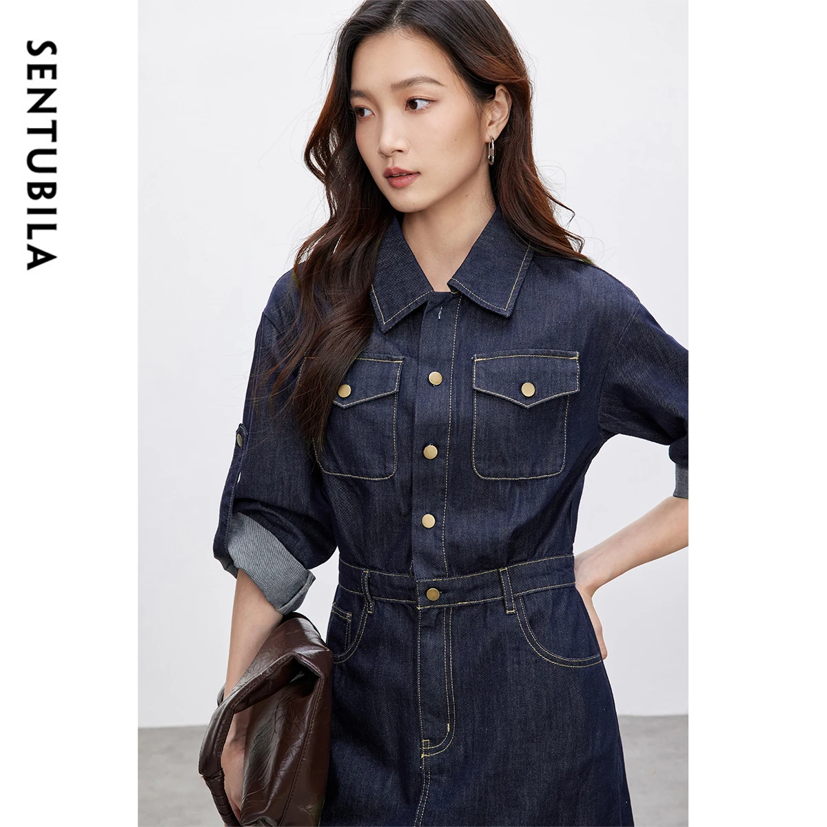 SENTUBILA Abiti in denim per donna 2025 Autunno Colletto rovesciato Tasche con bottoni Abito casual Abiti longuette a maniche lunghe W51L58809