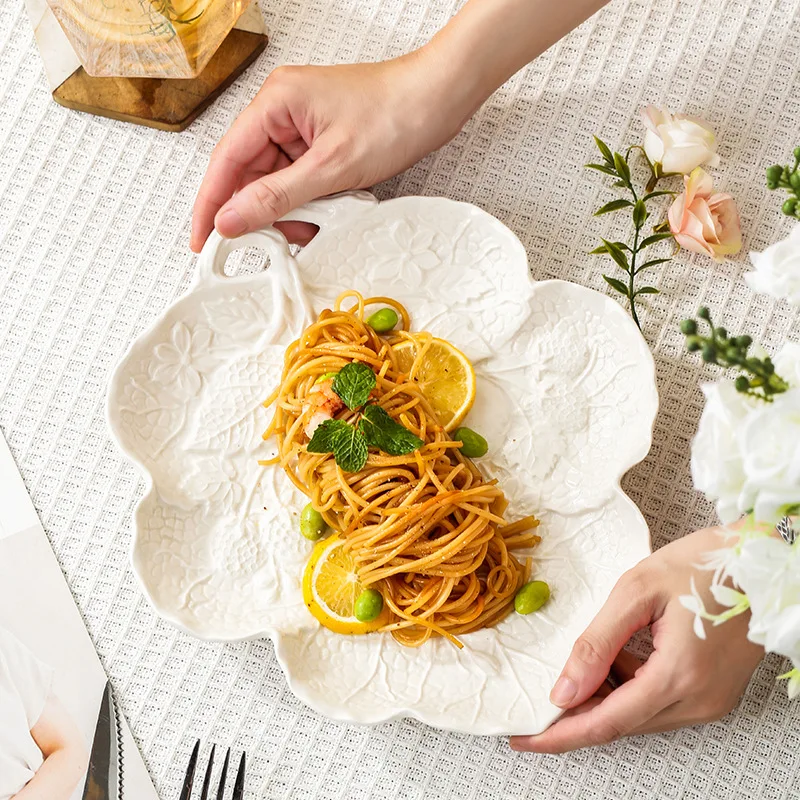 Plato de cena de cerámica en relieve de vid de uva, plato de porcelana, vajilla especial para macarrones, Risotto, panqueques, salchichas, sándwich