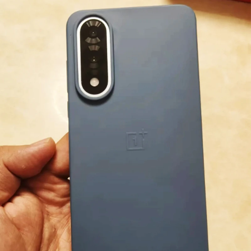 مفتوح! OnePlus Ace 5 Ultra PLC110 MediaTek Dimensity 9400+ 6.83 بوصة 2800 × 1272 AMOLED 144 هرتز 50 ميجابكسل + 8 ميجابكسل + 16 ميجابكسل 100 وات 6700 مللي أمبير في الساعة 2 نانو سيم