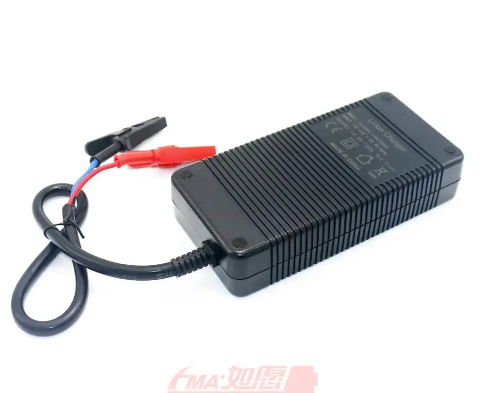 

Intelligent Smart Charger 14.6V 20A for 4S 12.8V LiFe LiFePO4 Battery CE FCC GS PSE RCM SGS Certificated