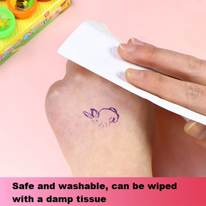 10 szt. Dziecięce, różne znaczki samotuszujące z motywem uśmiechniętej buźki, do samodzielnego tworzenia, scrapbookingu, malowania, albumów fotograficznych, dekoracji artystycznych.