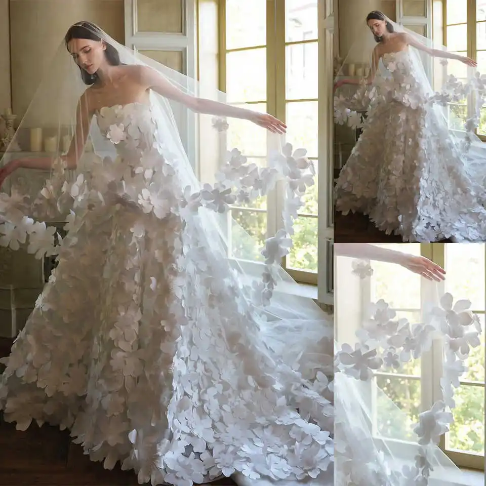 

Luxurious Wedding Veil Cathedral Veils Lace Pattern Appliques One-Layer With Comb 400cm Length 300cm Width Big Size Bridal Veil