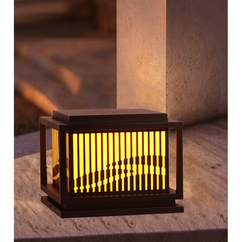 Solar Pillar Lamp Courtyard Wall Lamp Gate Pillar Outdoor Waterproof Villa Gate Pier Household