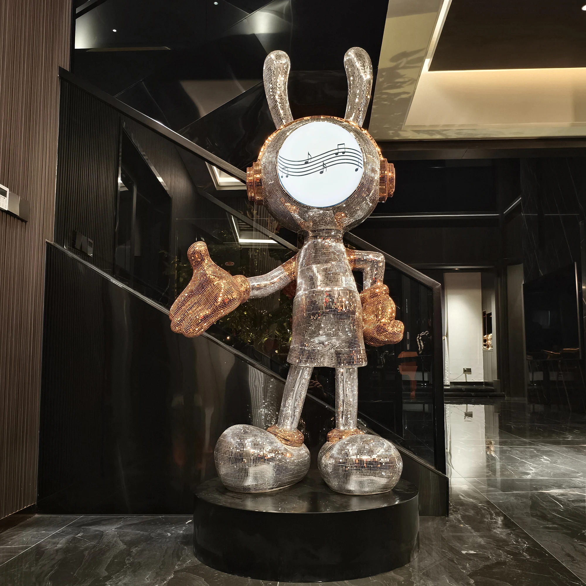 Welcome Space Rabbit Mickey Floor Ornament with Light Bluetooth Audio Company Hotel Opening Villa Hall Decoration