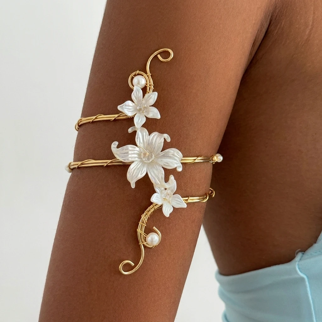 Boho Elegant White Flower Open Cuff Armlet for Women Vintage Gold Color Wire Wrapped Adjustable Arm Bracelet Beach Body Jewelry