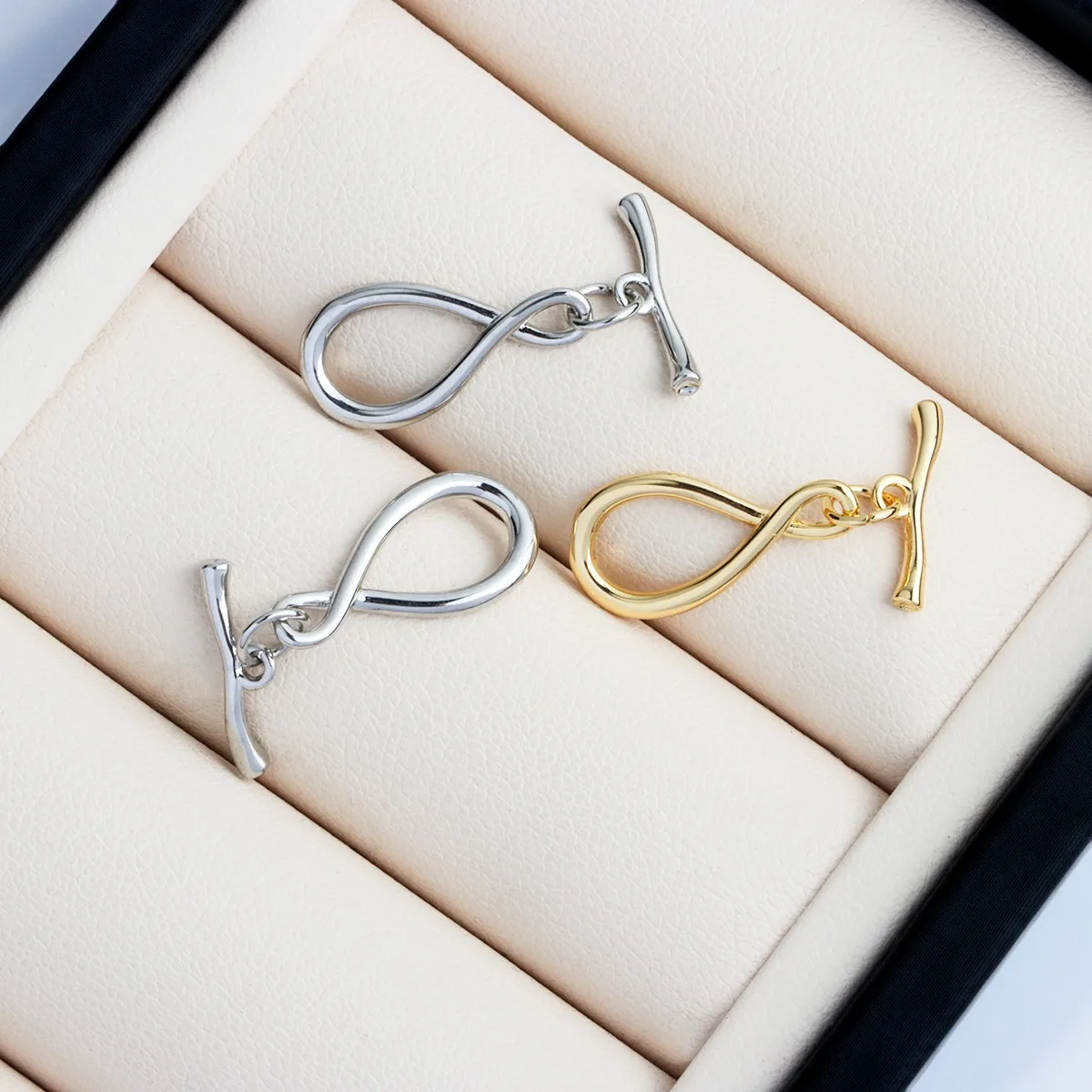 

18K Real Gold Plated Smooth 8-shaped Simple OT Buckle, Necklace Bracelet Connection Ending Buckle DIY Accessories