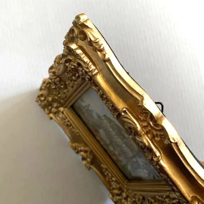 European Style Resin Relief Photo Frame Gold Color Picture Frame Desktop Ornaments Bedroom Home Decor