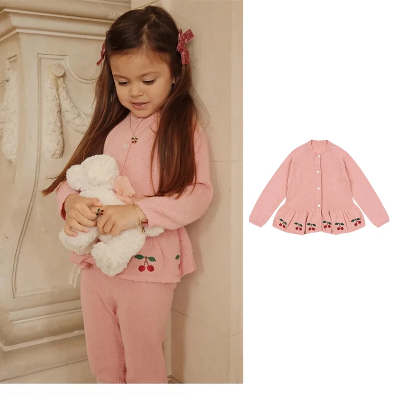

Sweaters Girl F/W 2025 New Children's Clothing Girls Sweater Jacket Baby Girl Cherry Embroidered Skirt Knitted Cardigan