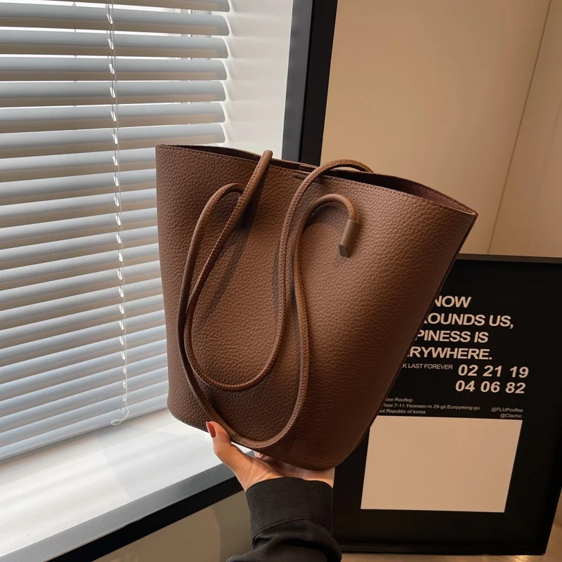 Custom Initials Large Capacity Tote Bags For Women Luxury Designer Handbag Purse 2025 New In PU Lychee Pattern Underarm Shoulder