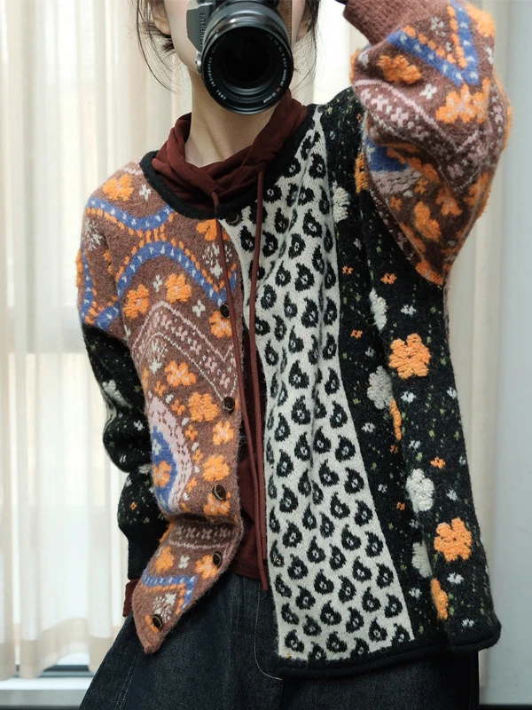Elegant round Neck Single Button Knitted Cardigan Coat High End Women's Fashion Autumn Winter New Artistic Floral Embroidery