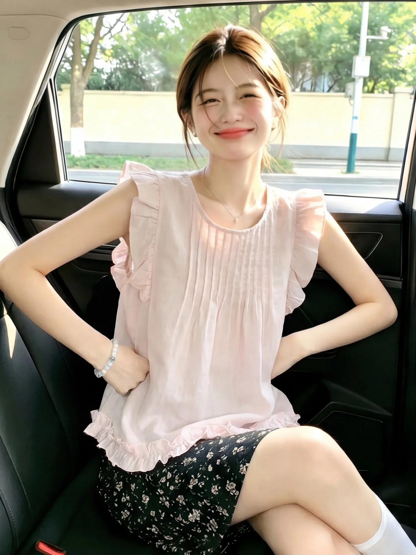 

Pink Floral Lace Cap Sleeve Doll Shirt Women's Summer New Style Korean Fashion Versatile Pleated round Neck Breathable Top