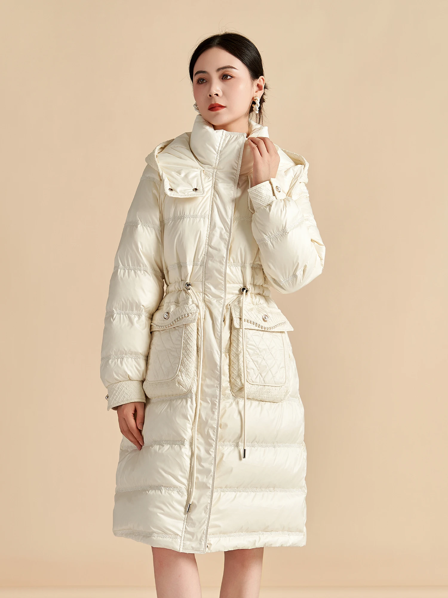 

Женский пуховик Xiang Eli Winter 2024: Длинный, мягкий, как облако, с эффектом похудения, белый, с наполнителем из пуха.