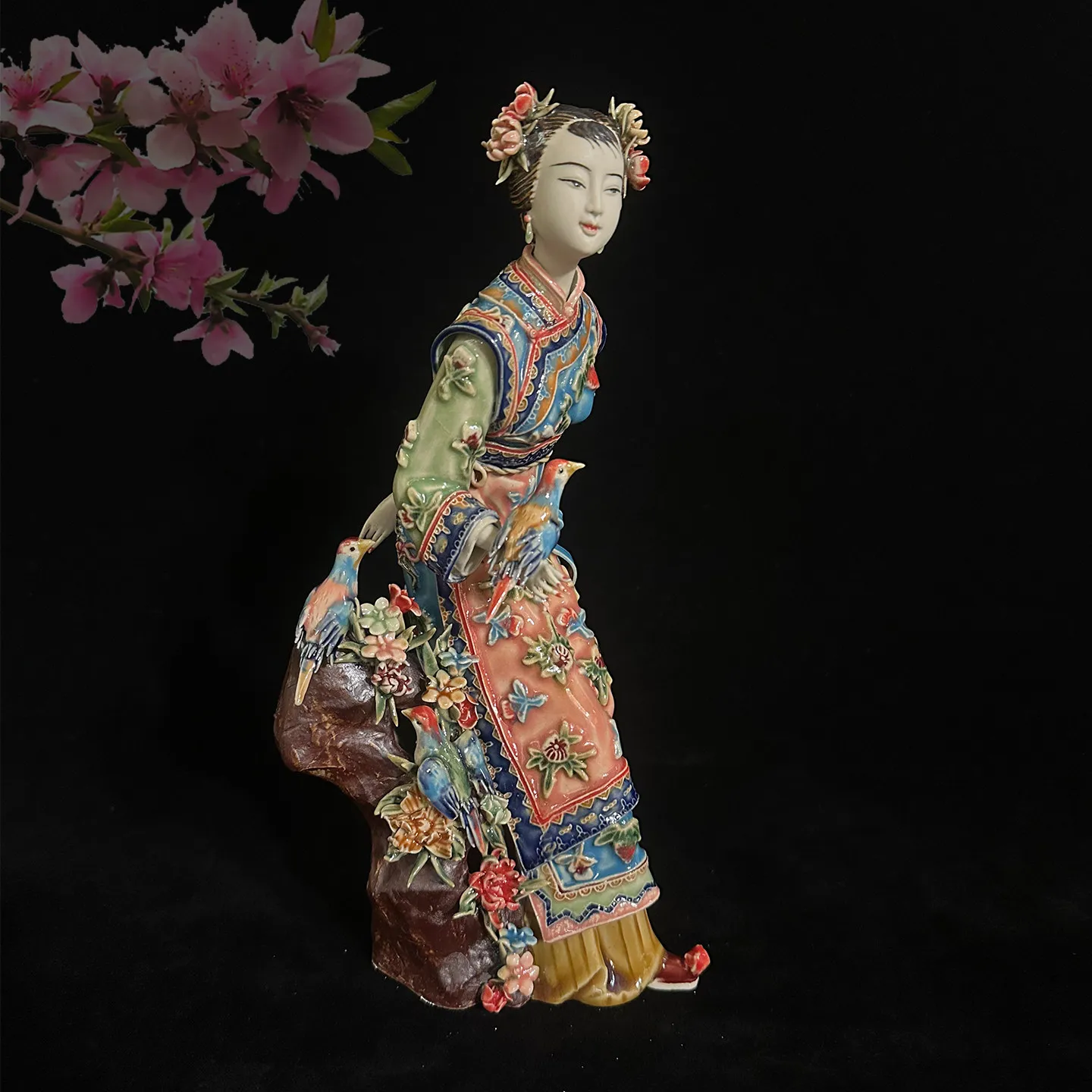 Ladies ornament creative home living room office tea room jewelry classical beautiful woman