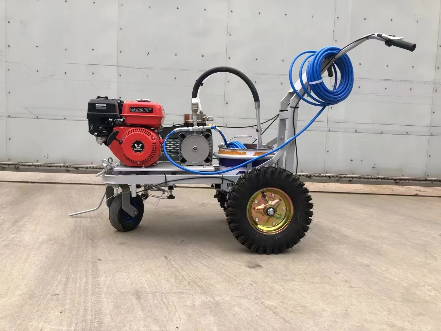 Macchina per marcatura a getto freddo spinta a mano