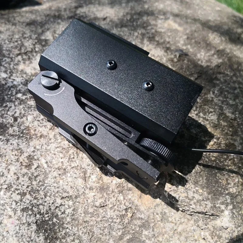 LE032 1200M Range Finder IP65 Waterproof Outdoor Real-time Tactical Mini Laser Rangefinder Hunting Scope Mountable For Aim Sight