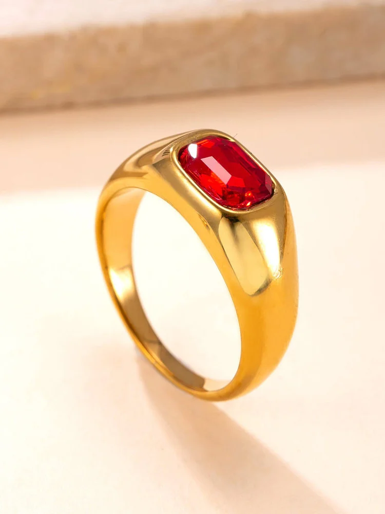 

Square Titanium Steel Rings Women's Fashion Jewelry Vintage Court Style Couples Rings Cast Zirconia Stones Versatile Bestsellers