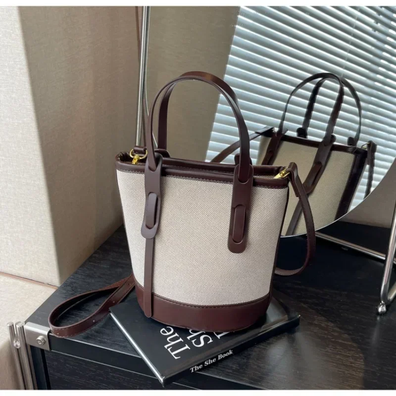 2024 Moda Wszechstronne torby na ramię i crossbody z płótna PU Simple Casual Sense of Luxury Retro Torebki dla kobiet